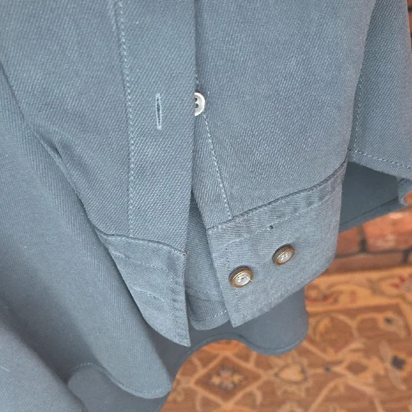 Tommy Bahama Black Casual Button-Down Shirt, Medium - Picture 6 of 7